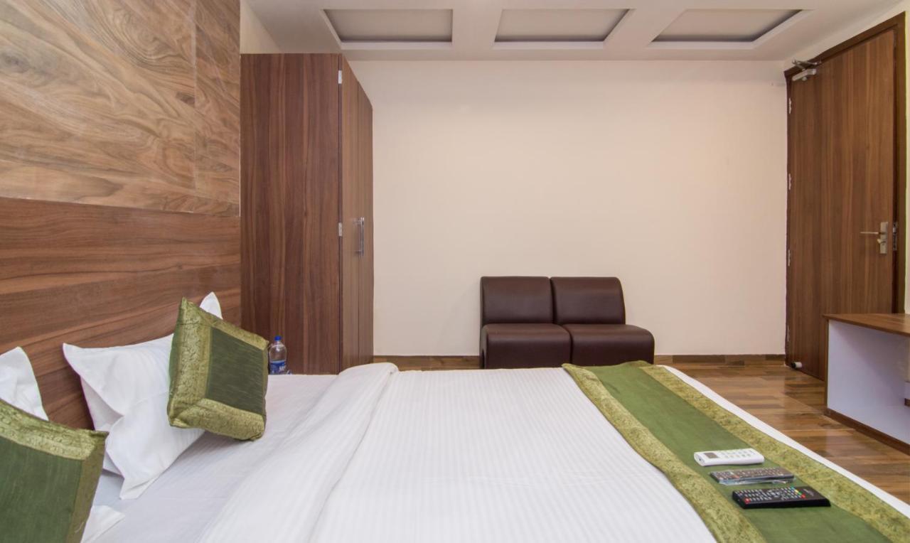 Hotel Treebo Trend Bipin International Lucknow